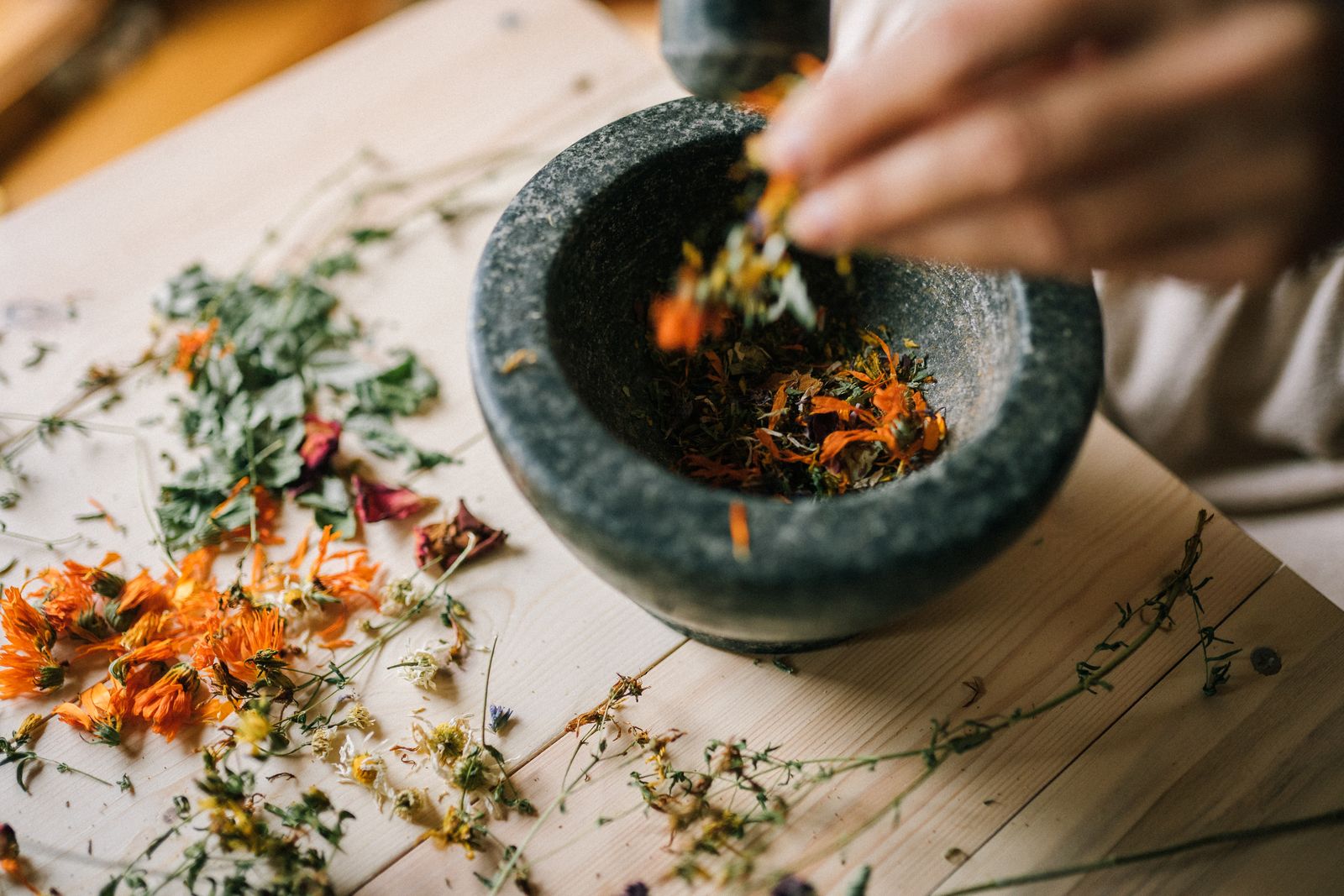Chinese Herbal Medicine and Prescribed Medication: What to Tell Your Practitioner